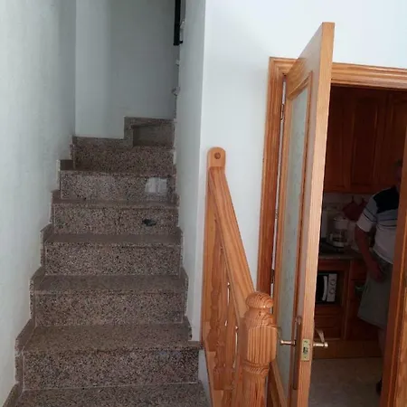 11 Calle Laguna * טורבייחה